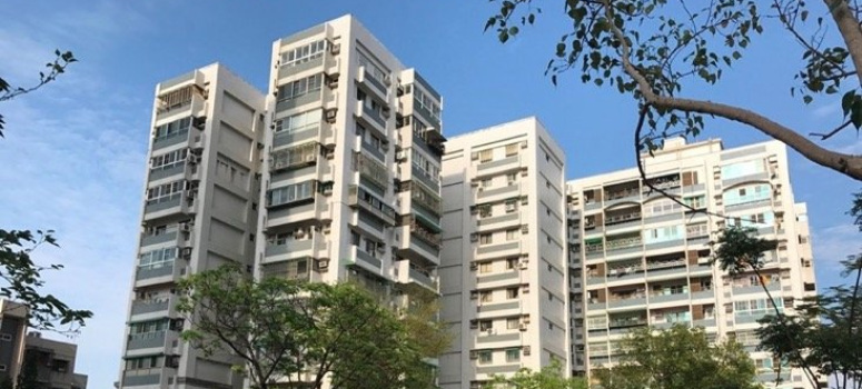 台南市南區的國宅社區低總價，交易熱絡。