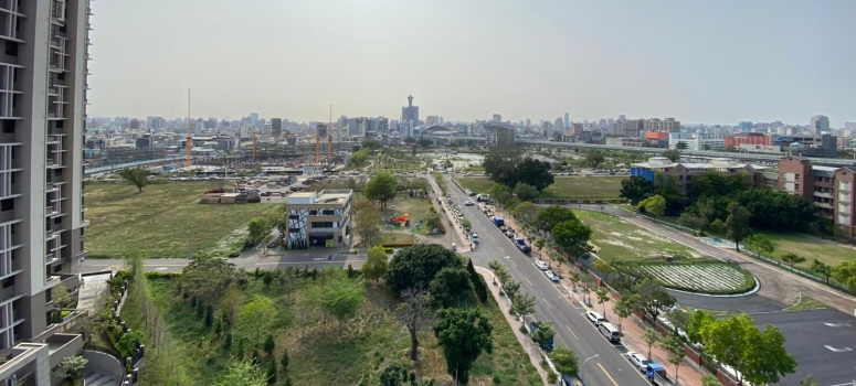 台中東區的湖濱生態園區周邊，吸引自住客買進。