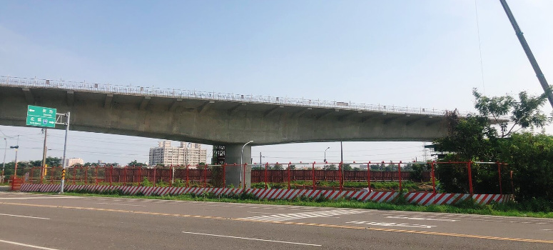 北外環道是台南市重要交通建設之一，正如火如荼進行中。