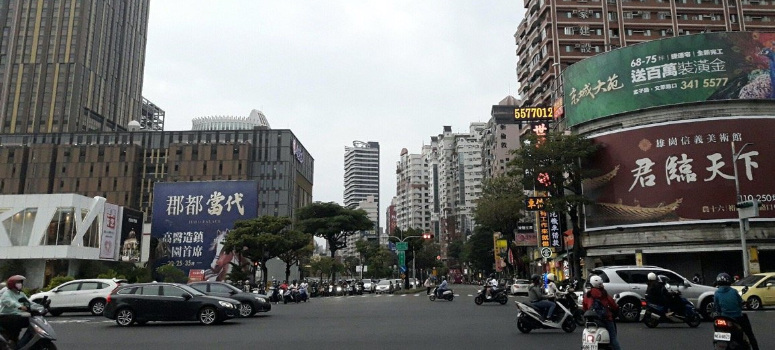 大順一路將有輕軌行經，若再加上人行道翻新，可望使沿線店面翻身。