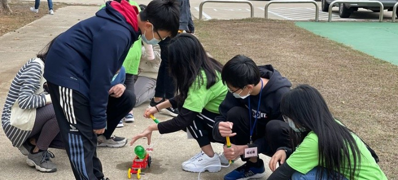 宜蘭三星製造未來假日學校協助中輟生找到人生方向。（圖／張煇志提供）