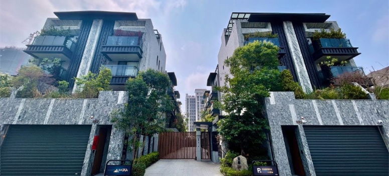 北屯區單元12低密度規劃，居住品質優良，雙車位以上電梯別墅最受到青睞，圖為南興公園周邊別墅。